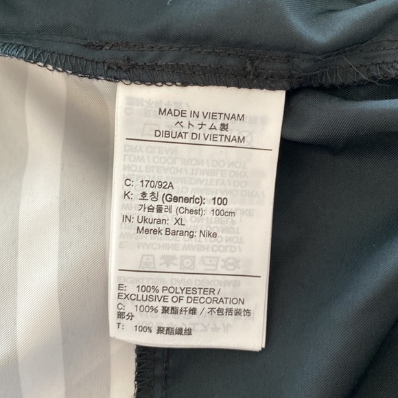 ❤️ NIKE - Ladies Windbreaker ❤️ - Picture 11 of 14